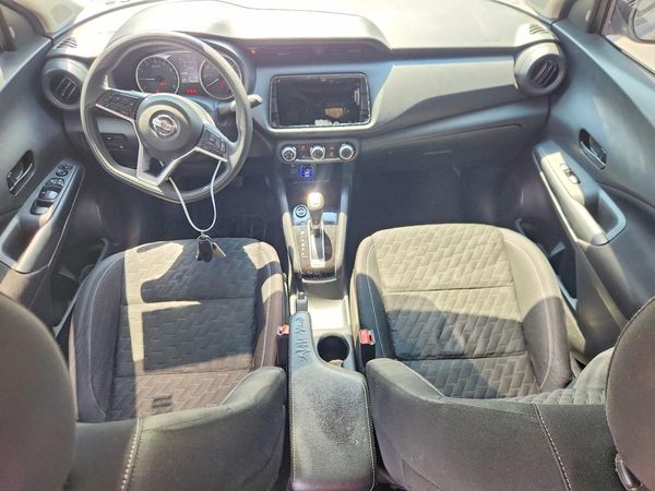 2021 NISSAN KICKS S