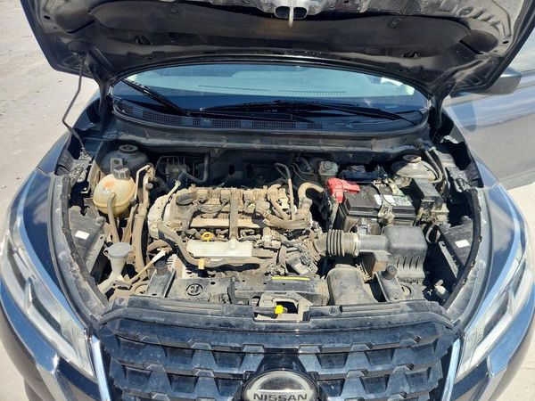 2021 NISSAN KICKS S