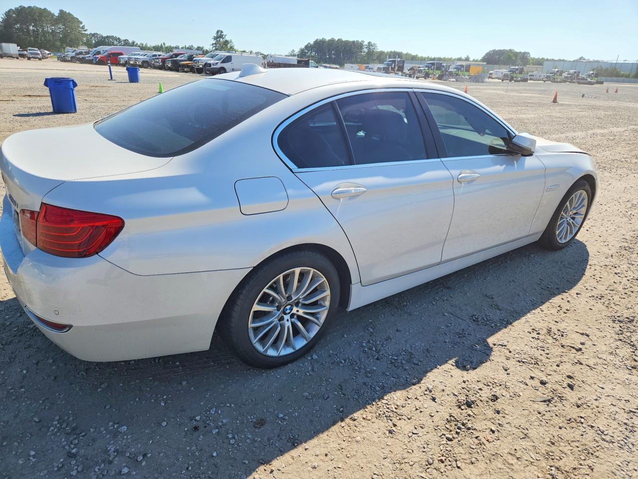 2015 BMW 528