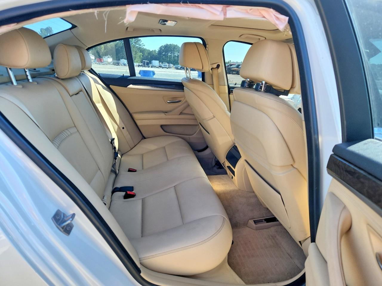 2015 BMW 528
