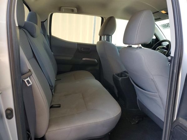 2019 TOYOTA TACOMA SR5