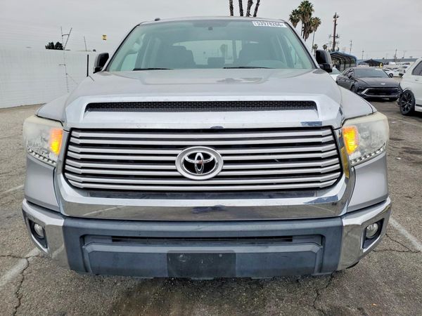 2015 TOYOTA TUNDRA