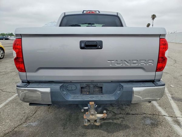 2015 TOYOTA TUNDRA
