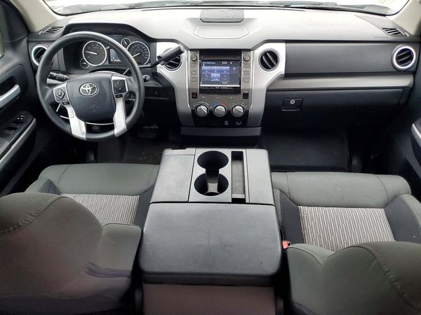 2015 TOYOTA TUNDRA