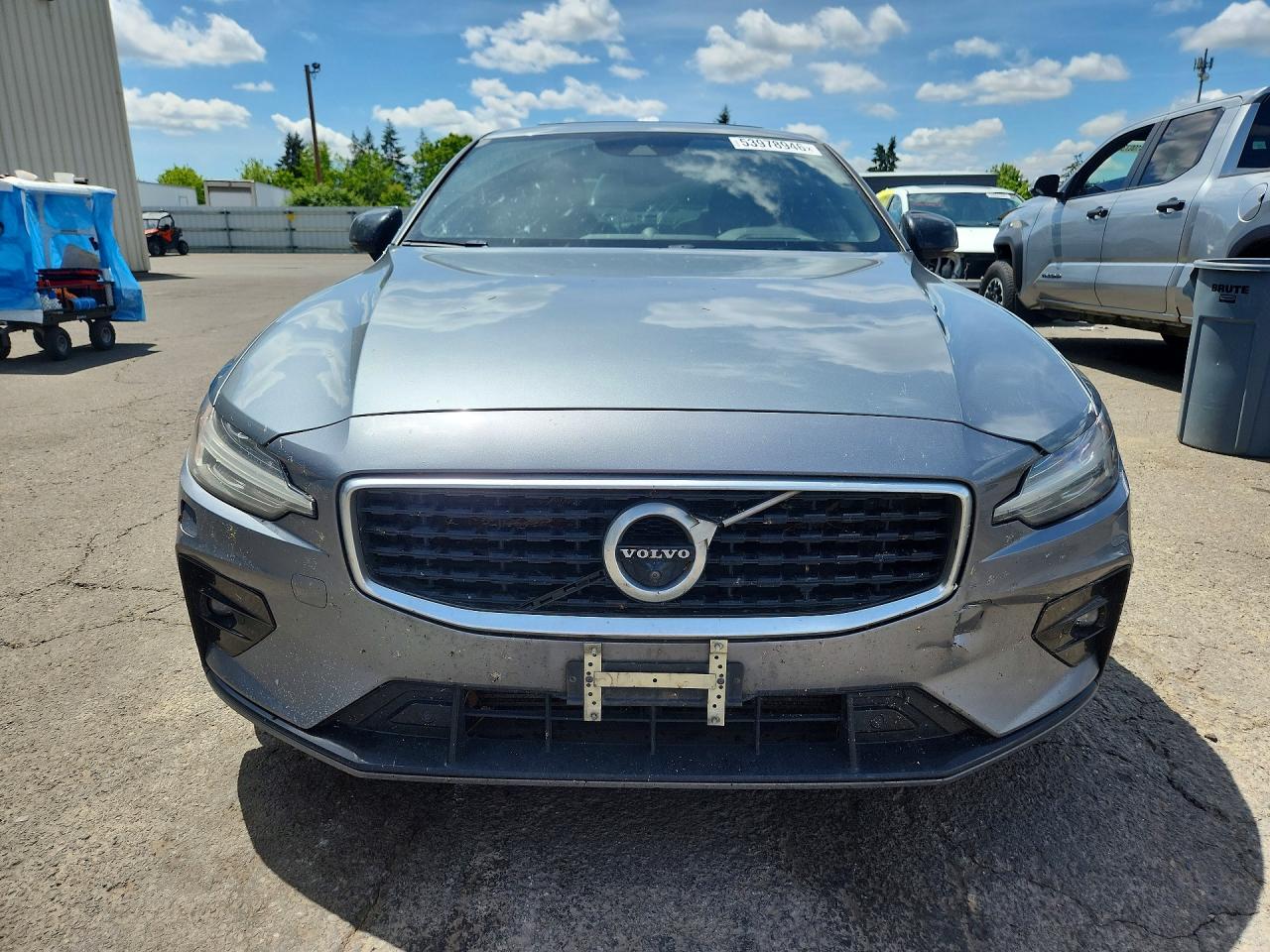 2019 VOLVO S60 R-Design