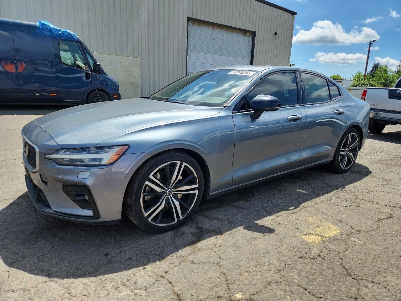 2019 VOLVO S60 R-Design