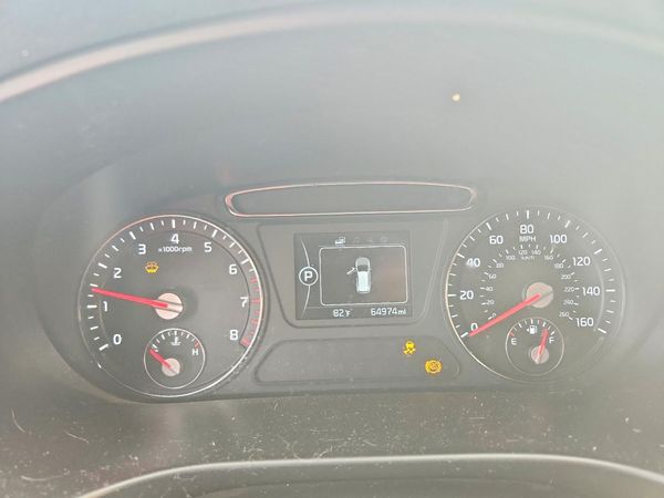 2017 KIA SORENTO L, LX
