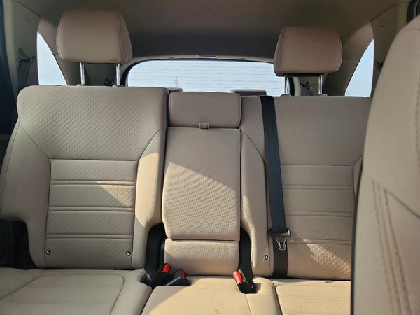 2017 KIA SORENTO L, LX