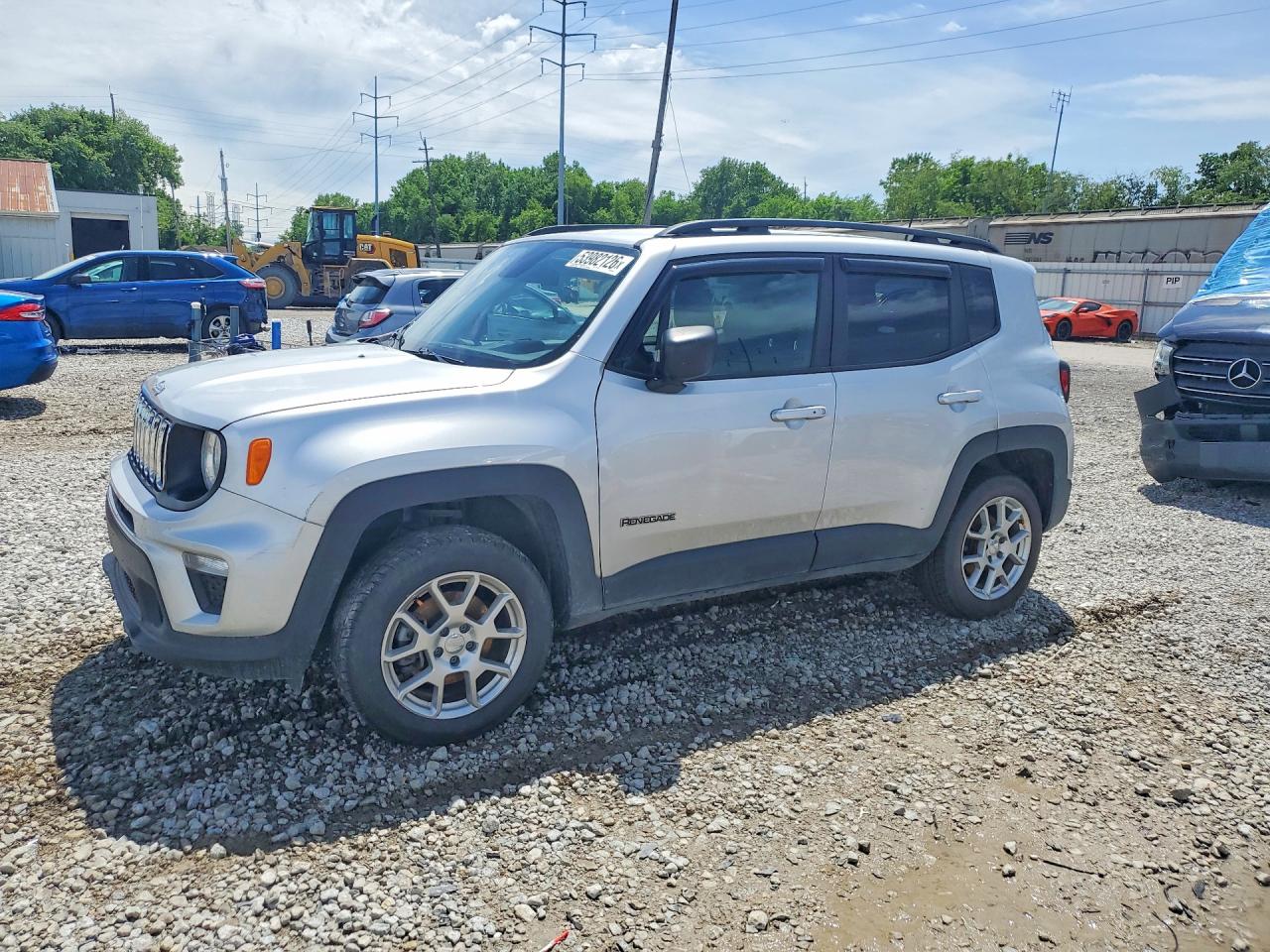 2019 JEEP RENEGADE Sport — Front 3/4