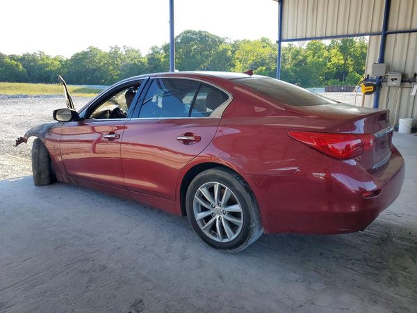 2015 INFINITI Q50