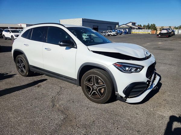 2022 MERCEDES-BENZ GLA GLA250