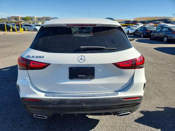 2022 MERCEDES-BENZ GLA GLA250