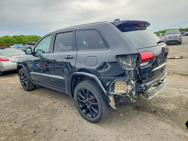2020 JEEP GRAND CHEROKEE Laredo