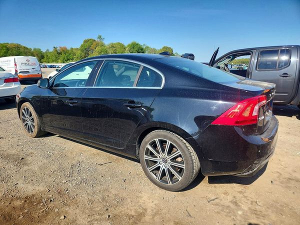 2016 VOLVO S60