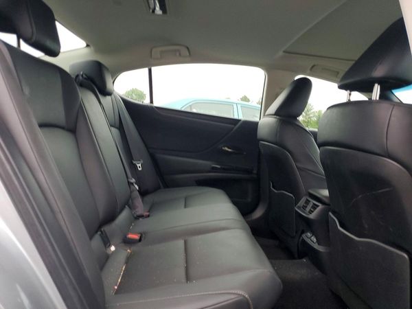 2025 LEXUS ES 300H 300h Premium