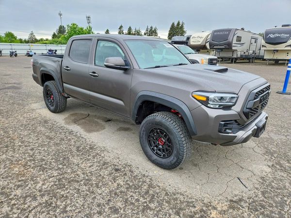 2023 TOYOTA TACOMA SR5