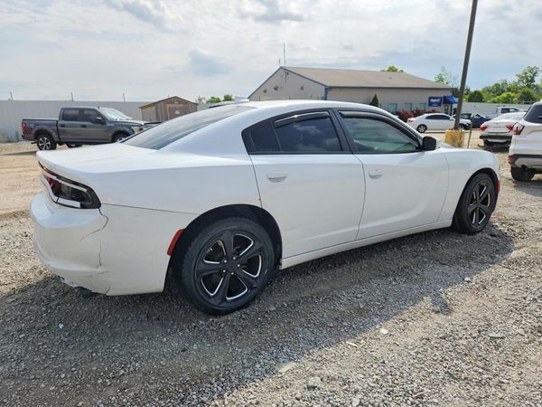 2015 DODGE CHARGER SXT