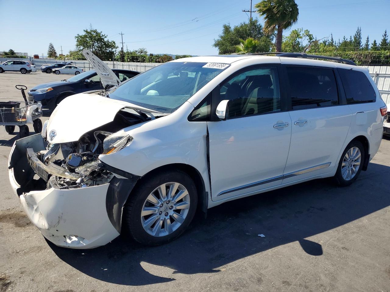 2015 TOYOTA SIENNA