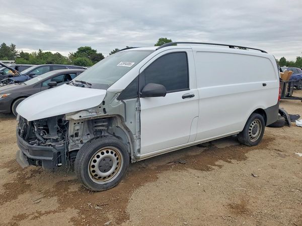 2016 MERCEDES-BENZ METRIS
