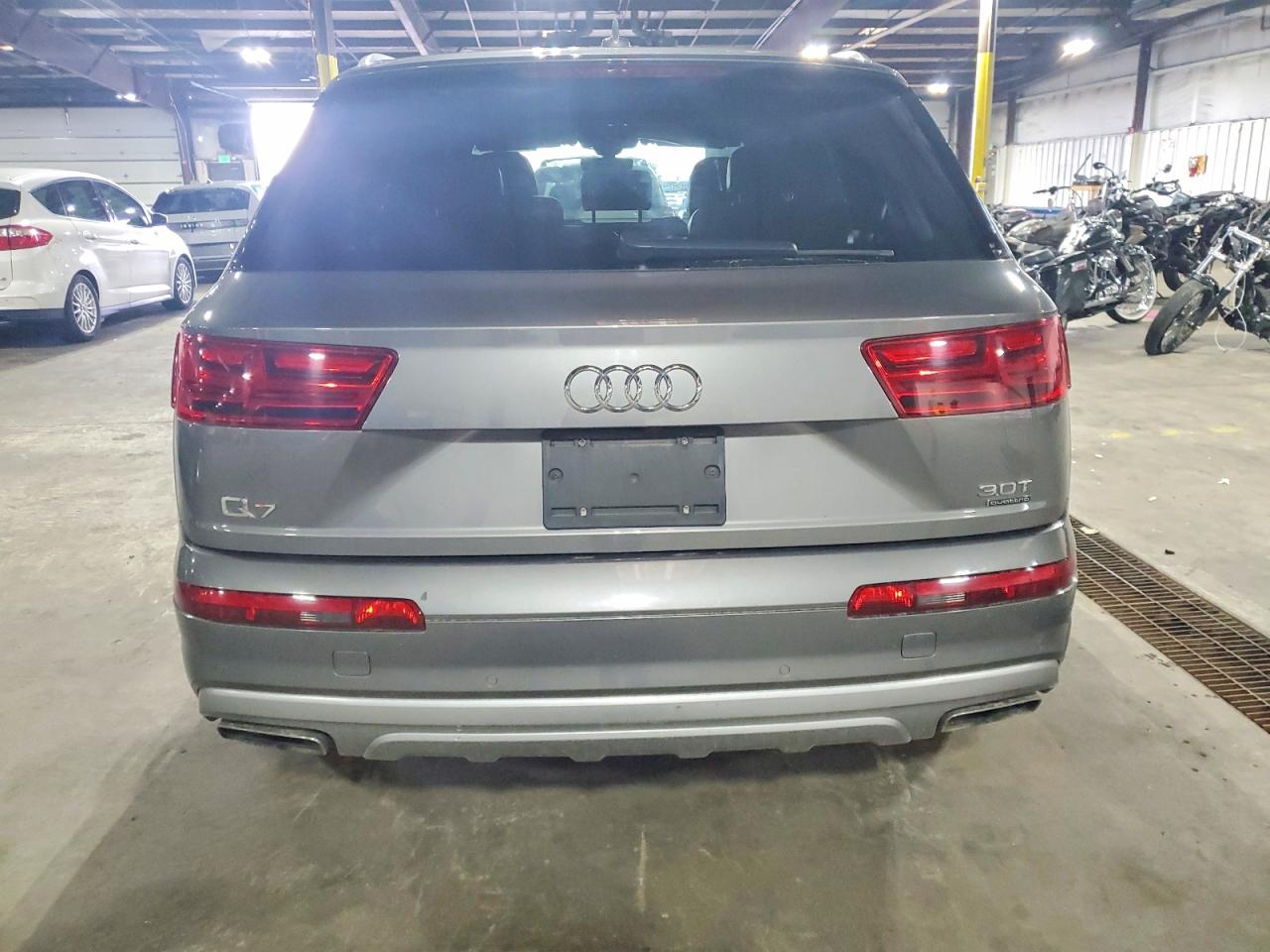 2018 AUDI Q7 quattro Premium Plus