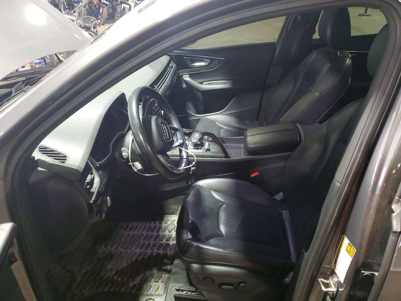 2018 AUDI Q7 quattro Premium Plus