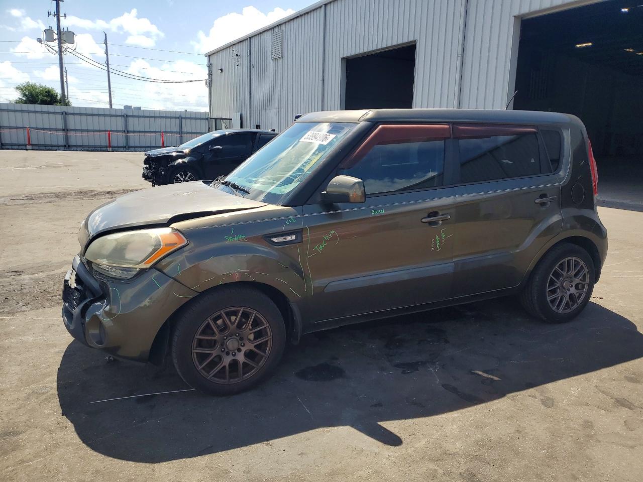 2013 KIA SOUL