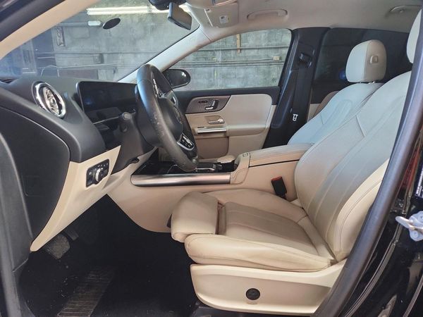 2021 MERCEDES-BENZ GLA-CLASS GLA250 — DENT
