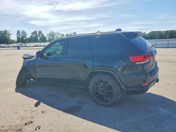 2020 JEEP GRAND CHEROKEE LAREDO 4X4