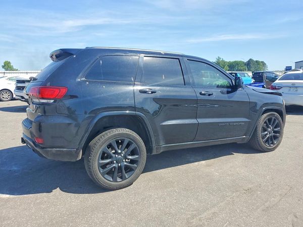 2020 JEEP GRAND CHEROKEE LAREDO 4X4