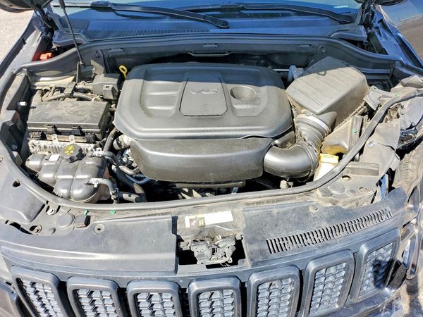 2020 JEEP GRAND CHEROKEE LAREDO 4X4
