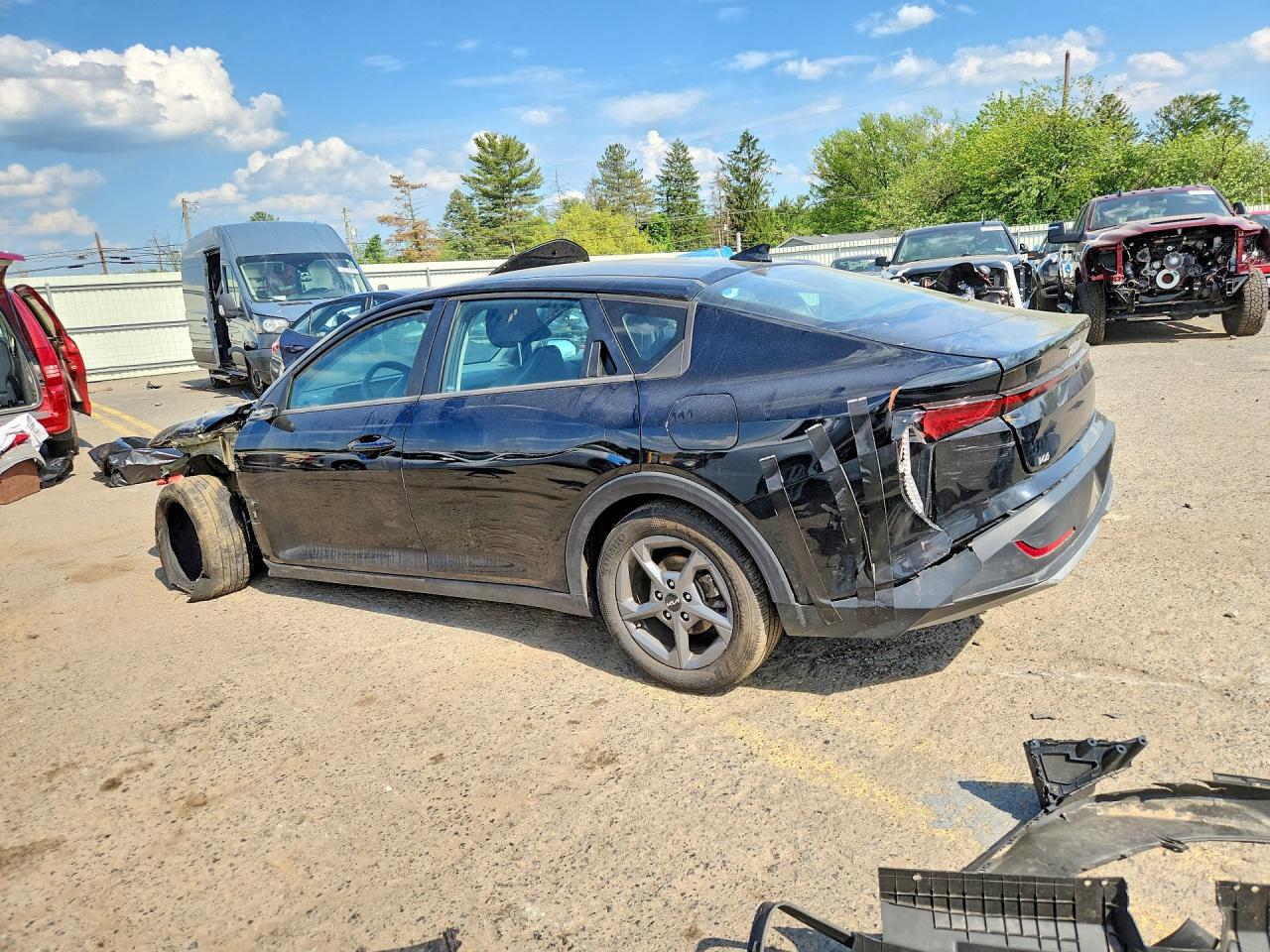 2025 KIA K4 LX, LXS