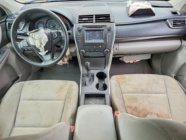 2015 TOYOTA CAMRY