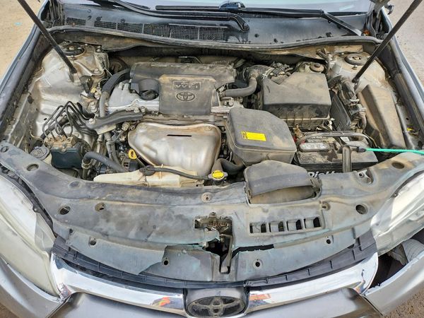 2015 TOYOTA CAMRY
