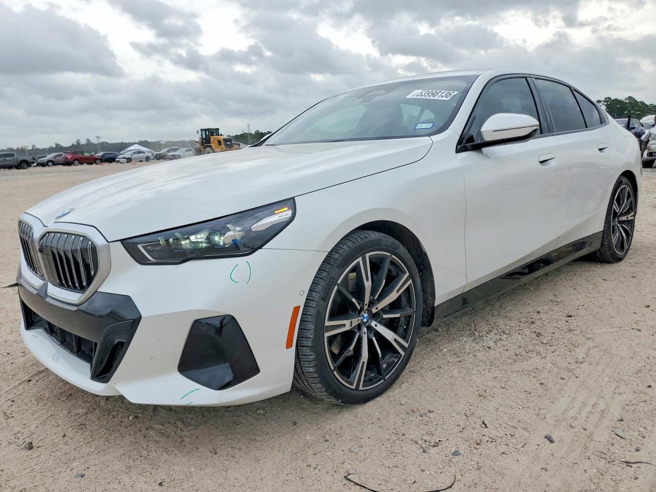 2026 BMW 530