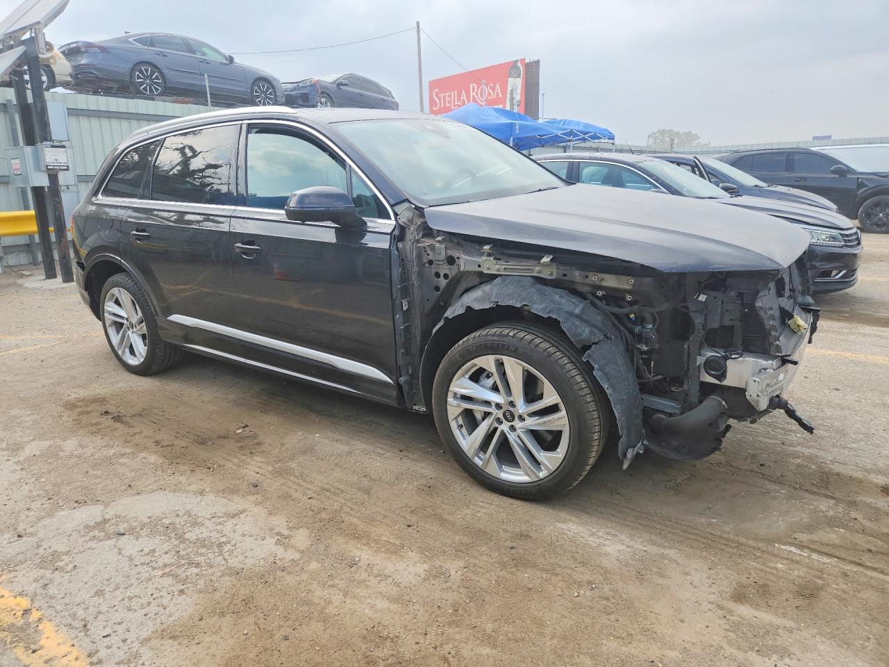 2021 AUDI Q7 quattro Premium
