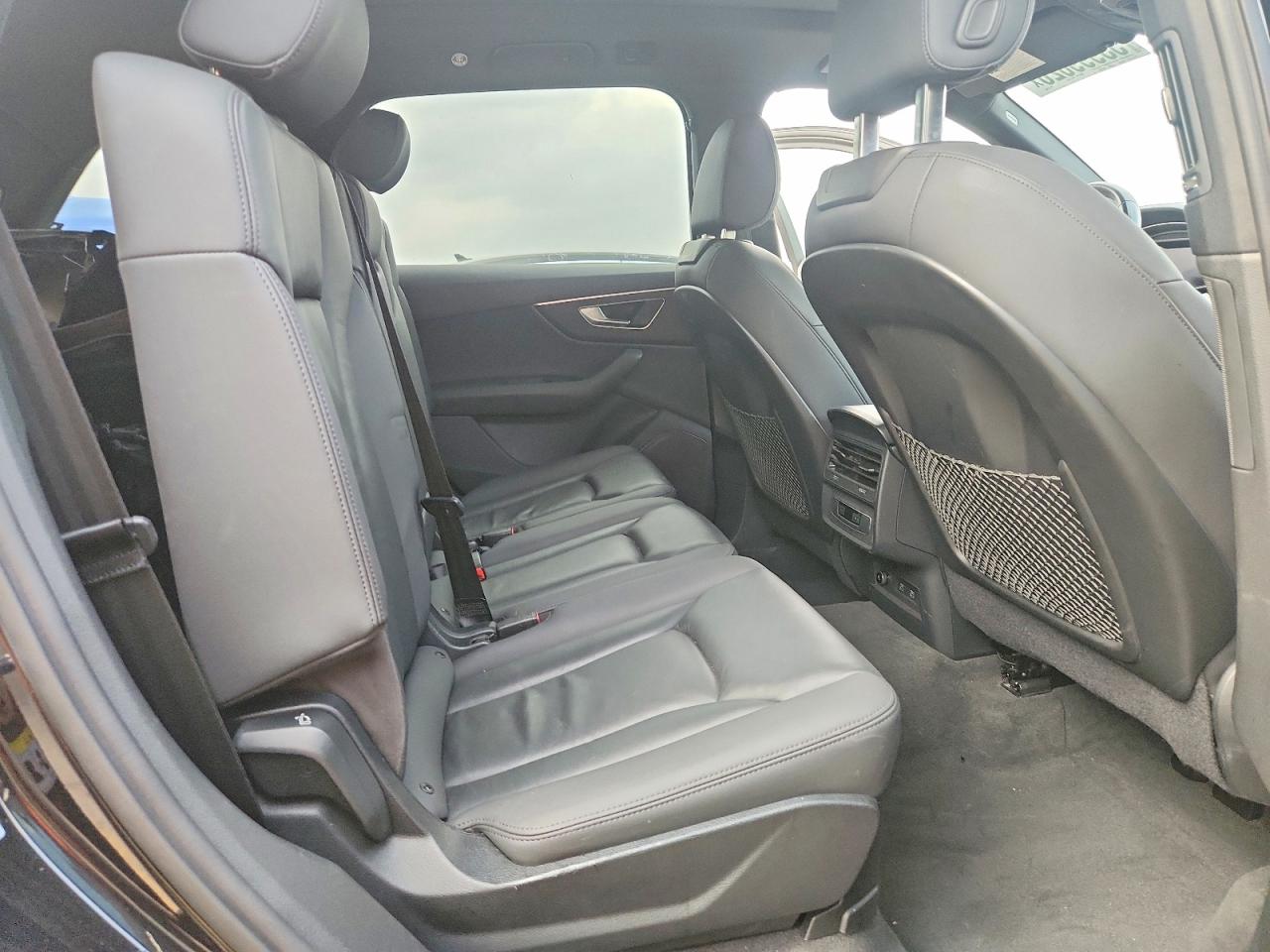 2021 AUDI Q7 quattro Premium