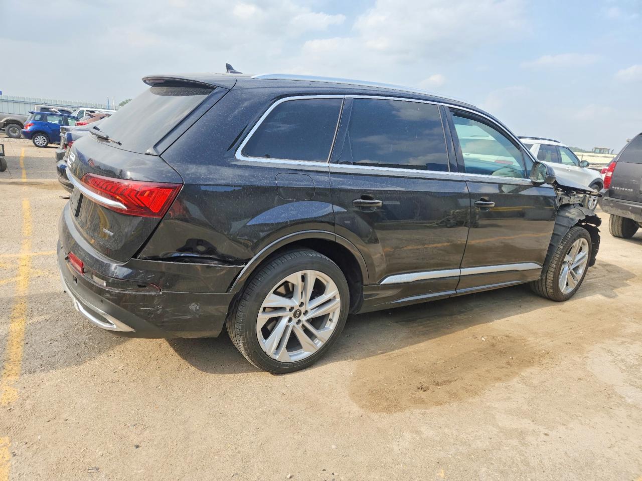 2021 AUDI Q7 quattro Premium