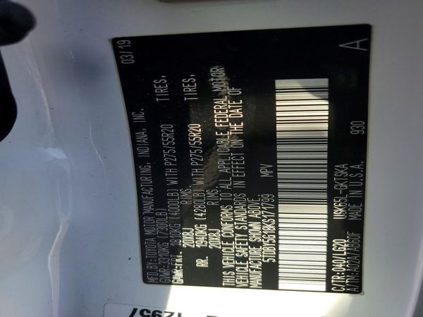 2019 TOYOTA SEQUOIA SR5 grade