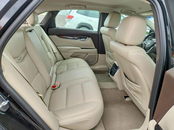 2016 CADILLAC XTS