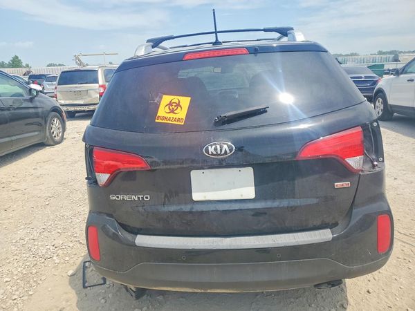 2014 KIA SORENTO