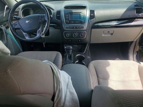 2014 KIA SORENTO