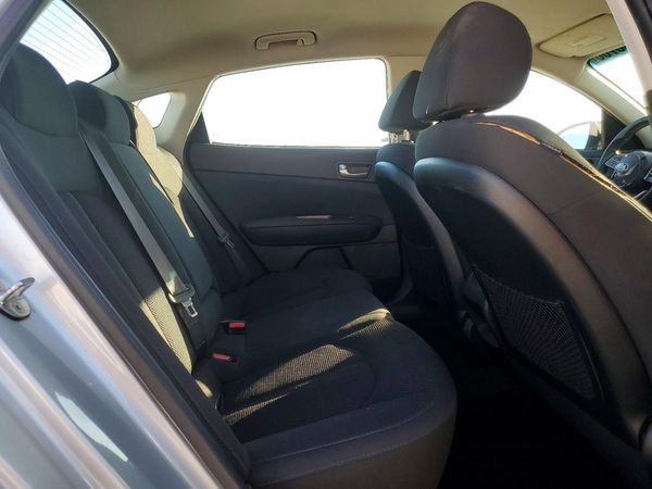 2019 KIA OPTIMA LX, S