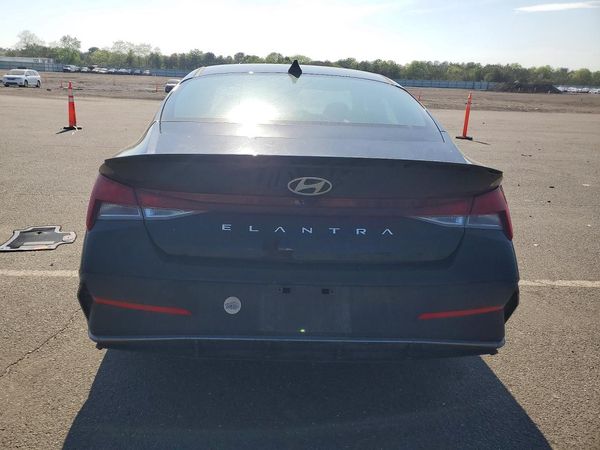 2025 HYUNDAI ELANTRA SEL Sport — DIRR