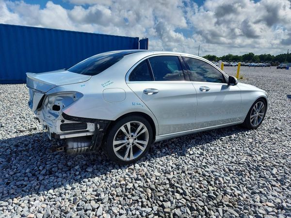 2017 MERCEDES-BENZ C