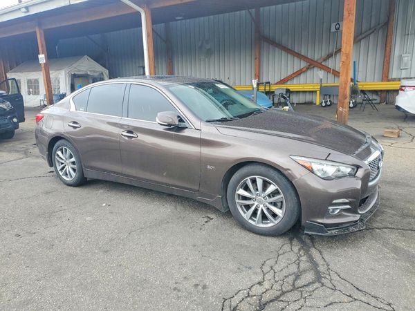 2017 INFINITI Q50