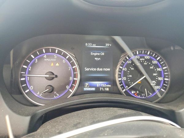 2017 INFINITI Q50