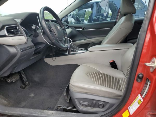 2020 TOYOTA CAMRY