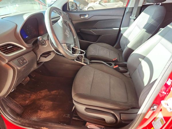 2021 HYUNDAI ACCENT SE & SEL