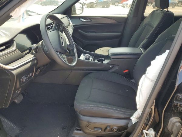 2024 JEEP GRAND CHEROKEE L LAREDO 4X4