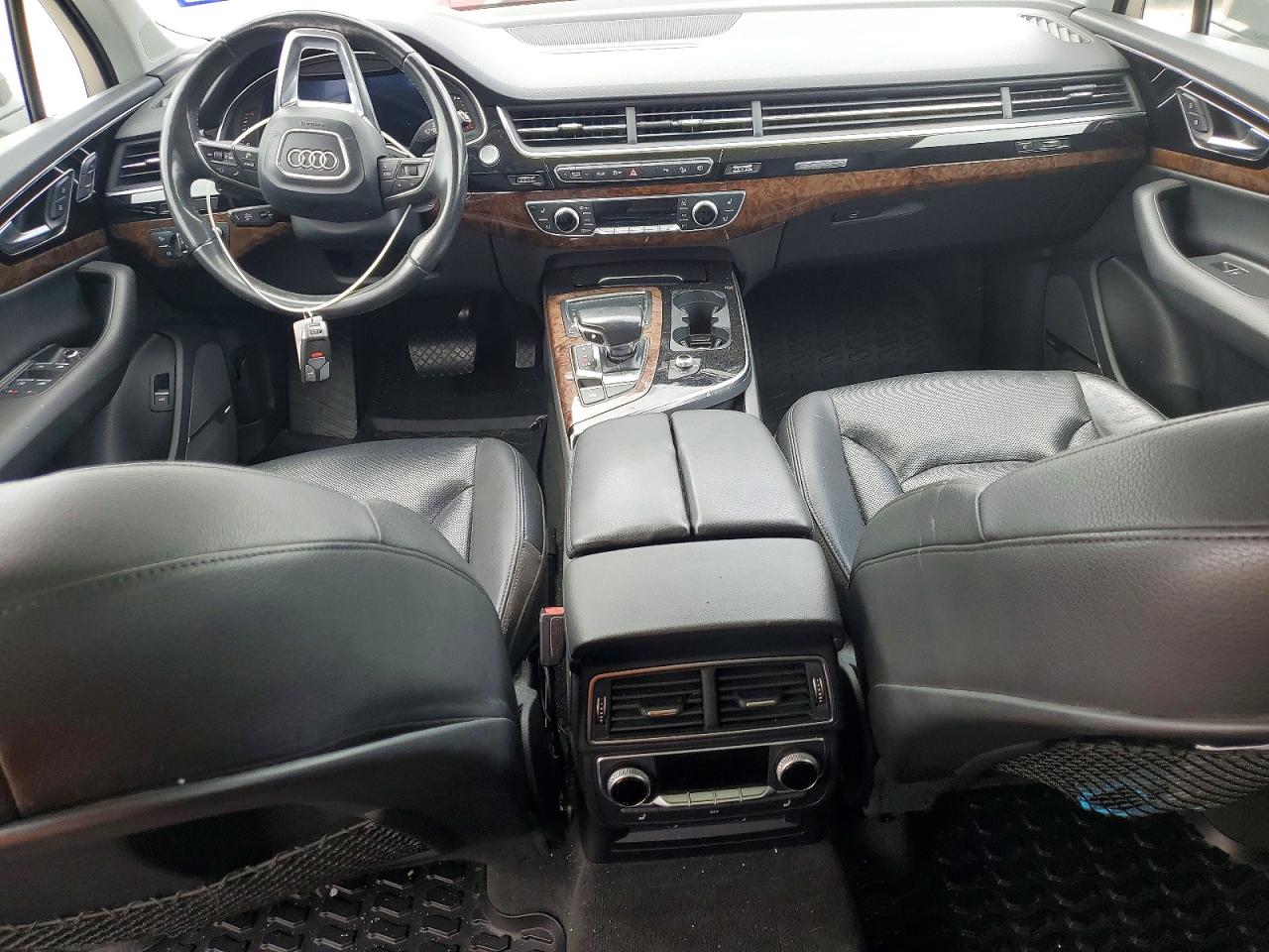 2018 AUDI Q7 quattro Prestige